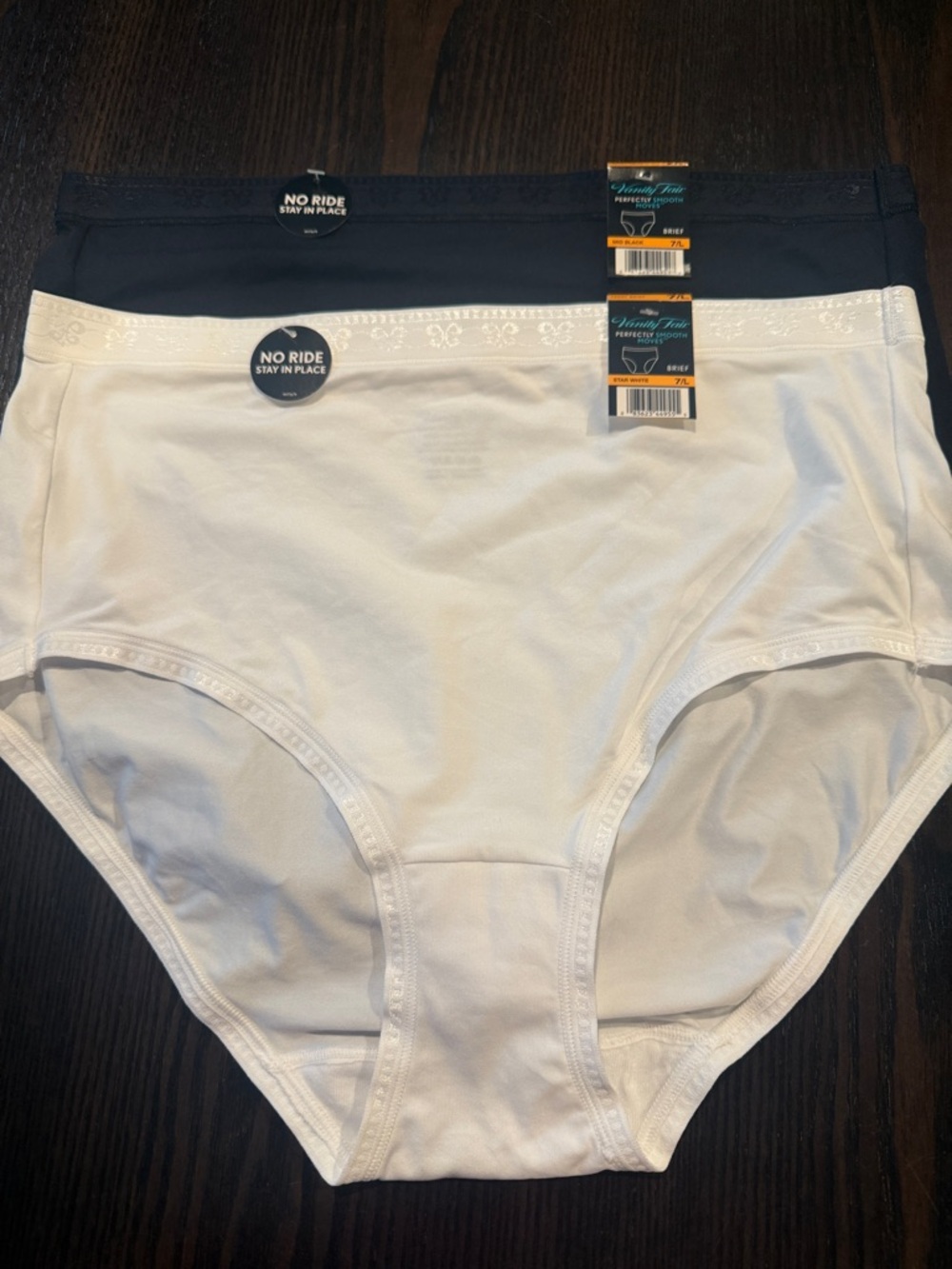 Vanity Fair Women's High-Waist Briefs - Black and White - 2 Pack